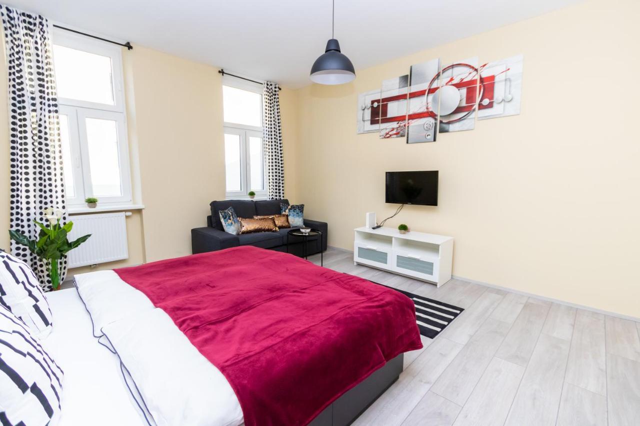 Radiant Premium Apartments - Fuenfhaus Виена Екстериор снимка