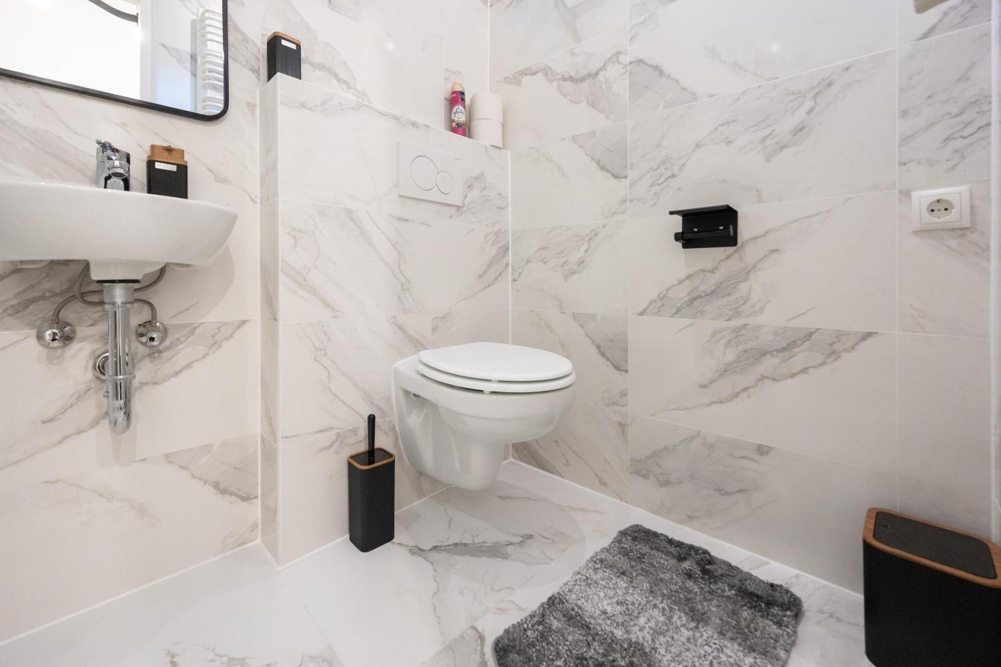 Radiant Premium Apartments - Fuenfhaus Виена Екстериор снимка