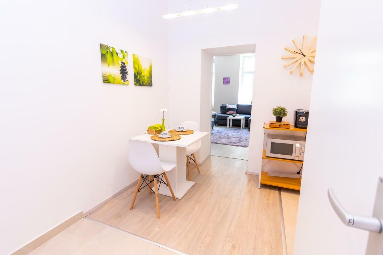 Radiant Premium Apartments - Fuenfhaus Виена Екстериор снимка