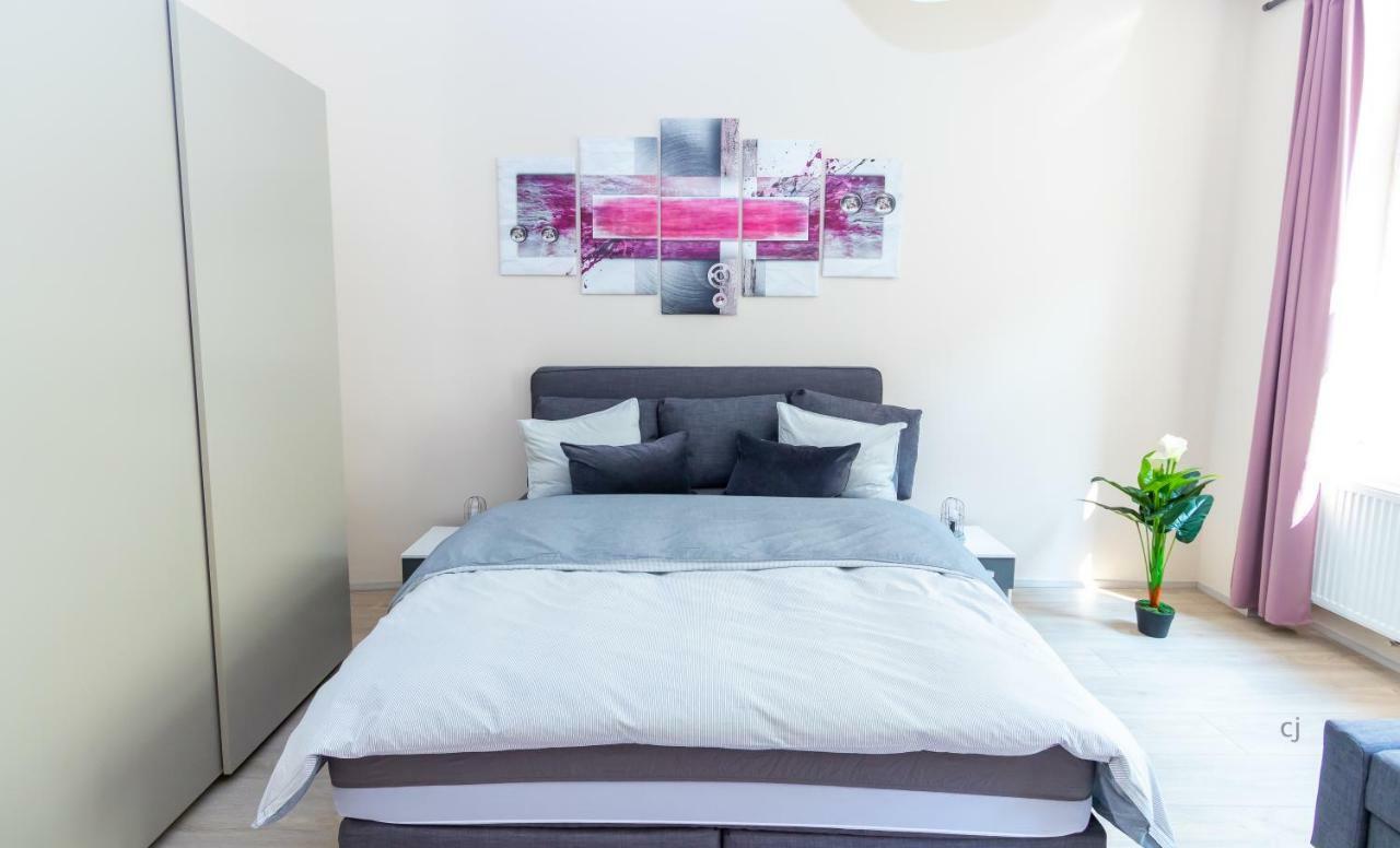 Radiant Premium Apartments - Fuenfhaus Виена Екстериор снимка